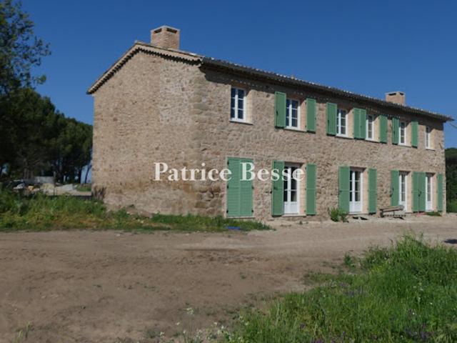 Maison avec jardin