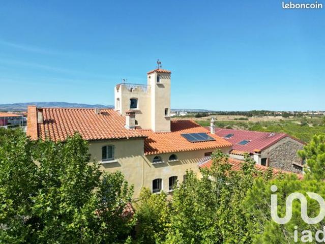 Mas 25 pièces 957 m²