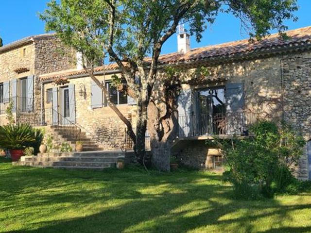 Mas 7 pièces 175 m²