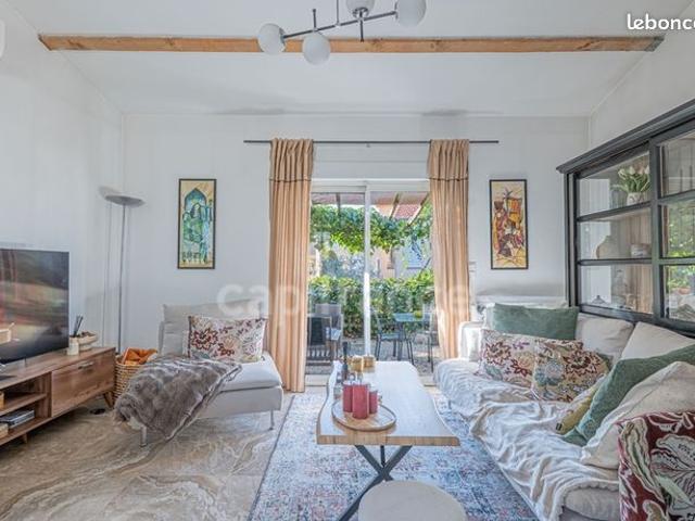 Mas 7 pièces 210 m²
