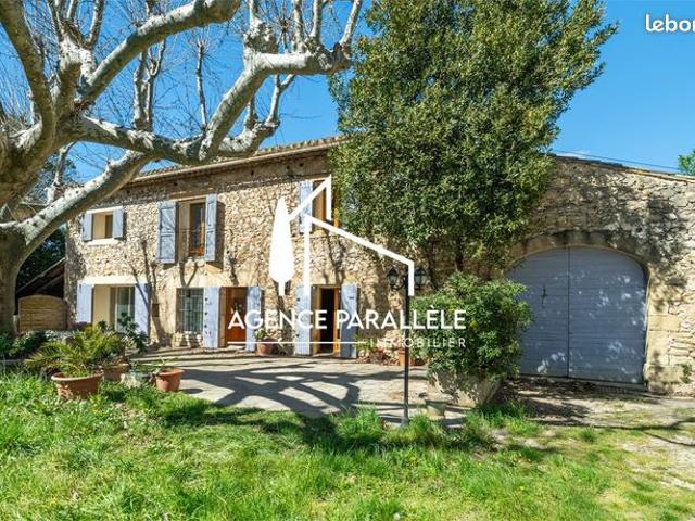 Mas 7 pièces 232 m²
