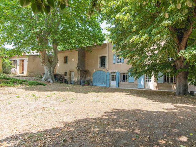 Maison avec piscine et terrasse
