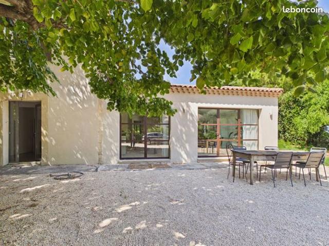 Mas 4 pièces 120 m²