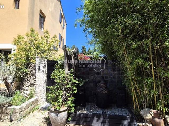 Mas 4 pièces 145 m²