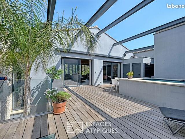 Mas 4 pièces 210 m²