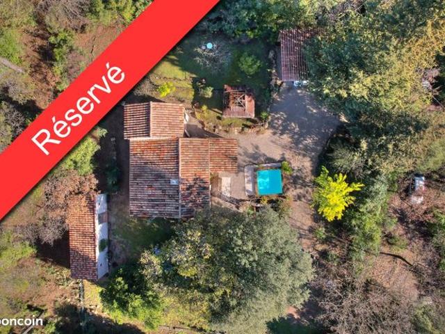 Mas 4 pièces 80 m²