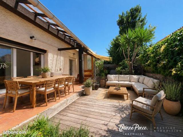 Mas 5 pièces 105 m²