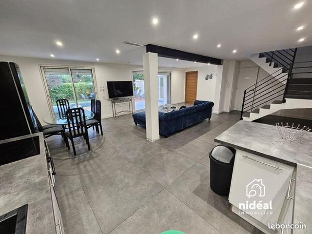 Mas 5 pièces 119 m²