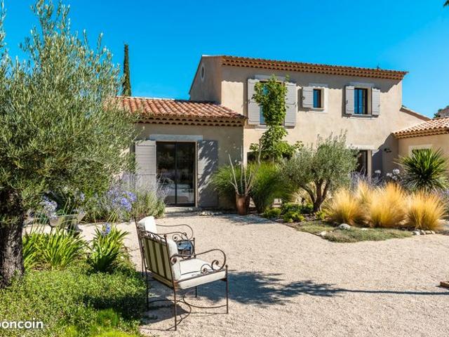 Mas 5 pièces 125 m²