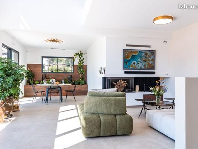 Mas 5 pièces 120 m²