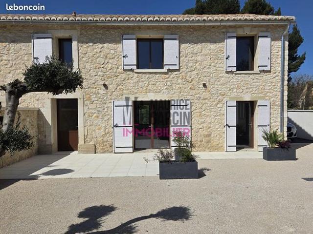 Mas 5 pièces 120 m²