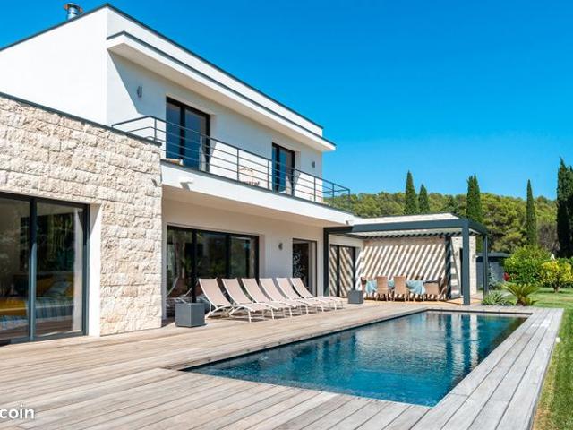 Mas 5 pièces 130 m²
