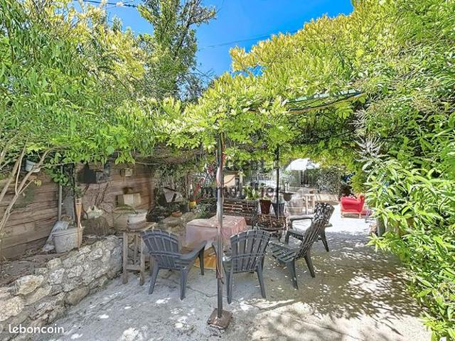 Mas 5 pièces 148 m²