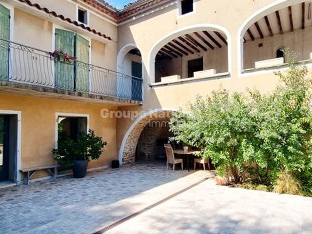 Mas 5 pièces 148 m²