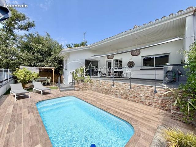 Mas 5 pièces 140 m²