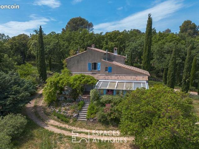 Mas 5 pièces 164 m²