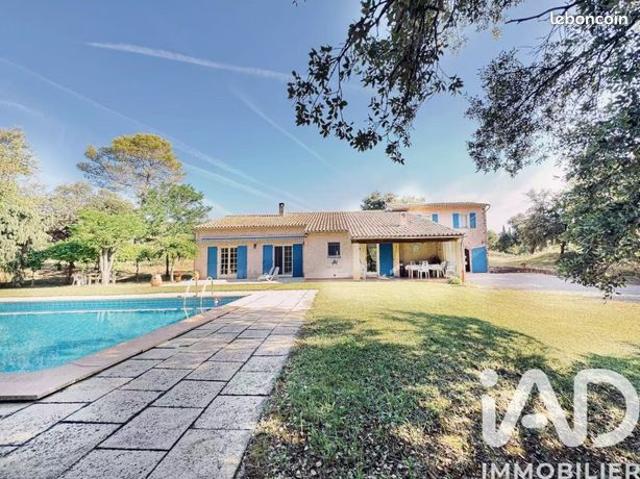 Mas 5 pièces 175 m²