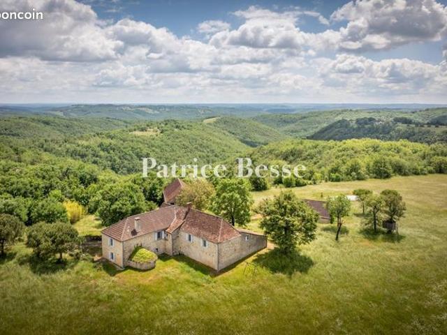 Mas 5 pièces 236 m²