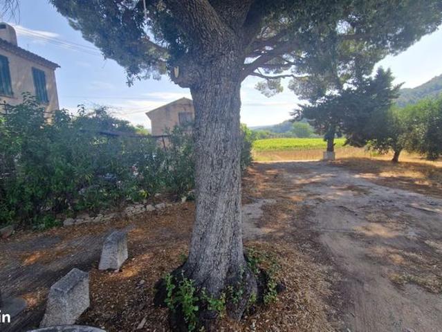 Mas 6 pièces 120 m²