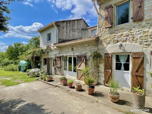 Mas 6 pièces 139 m²