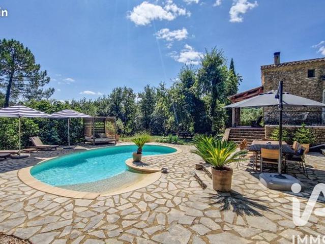 Mas 6 pièces 130 m²
