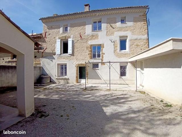Mas 6 pièces 132 m²