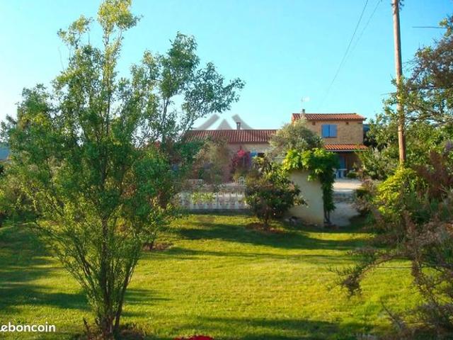 Mas 6 pièces 153 m²