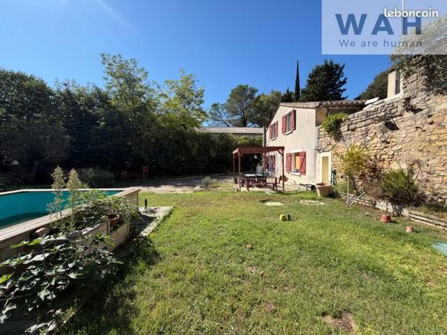 Mas 6 pièces 165 m²