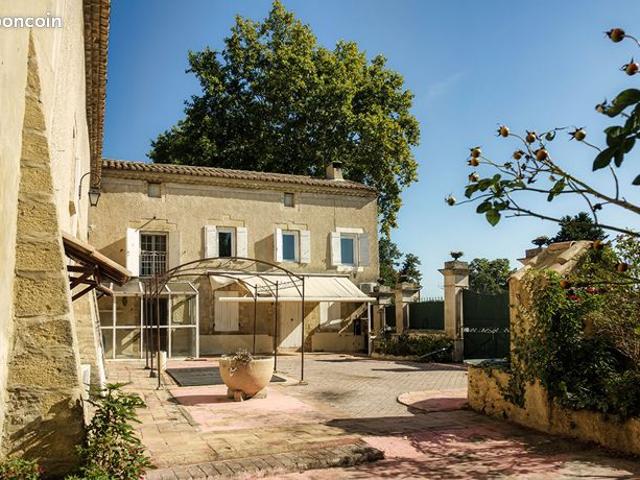 Mas 6 pièces 165 m²