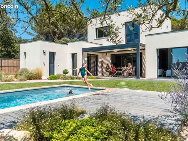 Mas 6 pièces 160 m²