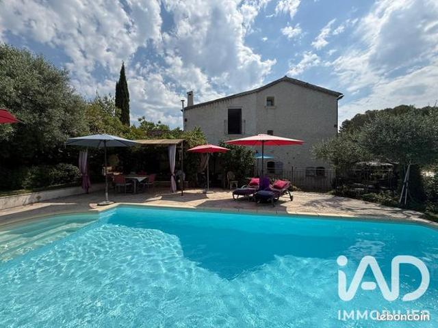 Mas 6 pièces 160 m²