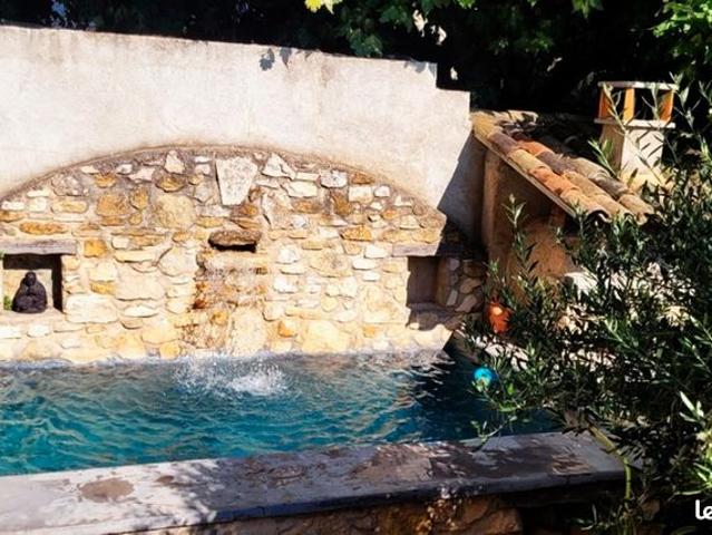 Mas 6 pièces 160 m²