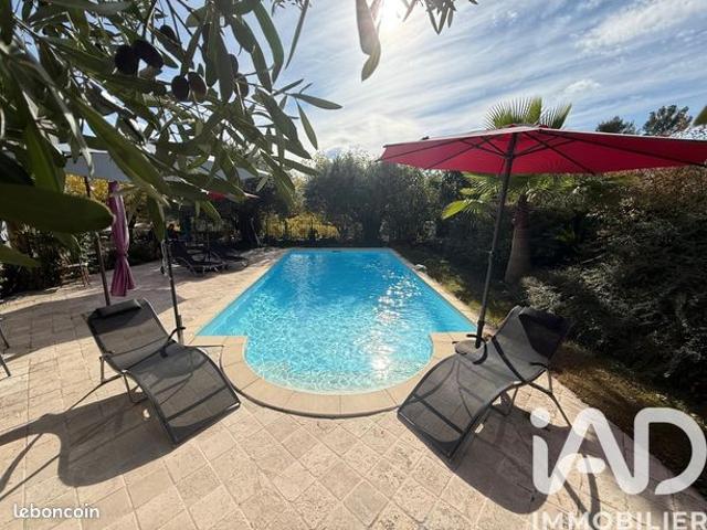 Mas 6 pièces 160 m²