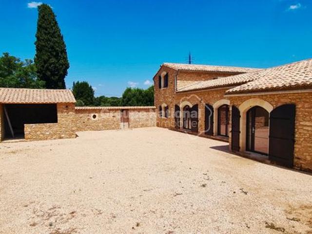 Mas 6 pièces 163 m²