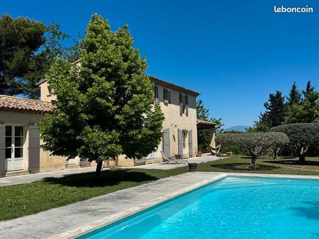 Mas 6 pièces 174 m²