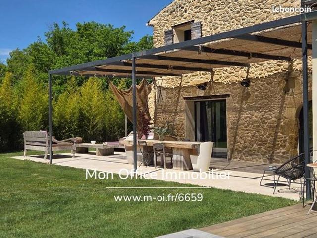 Mas 6 pièces 170 m²