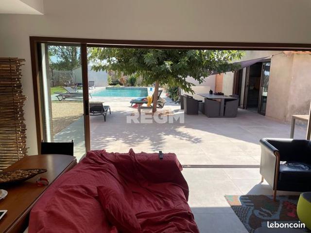 Mas 6 pièces 260 m²