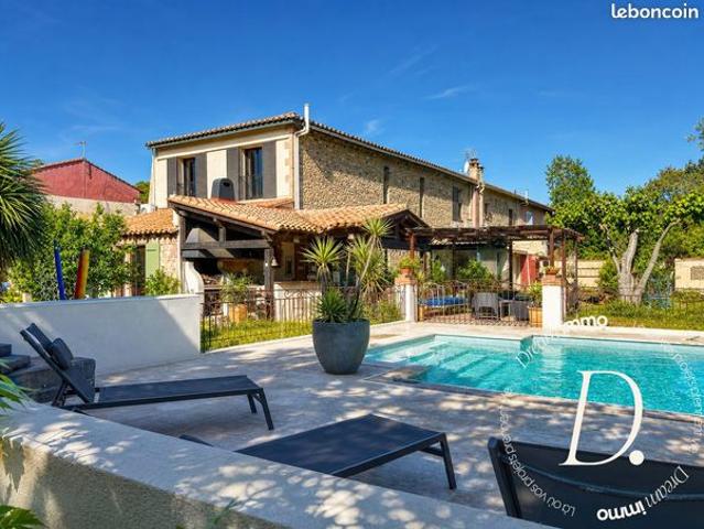 Mas 6 pièces 311 m²