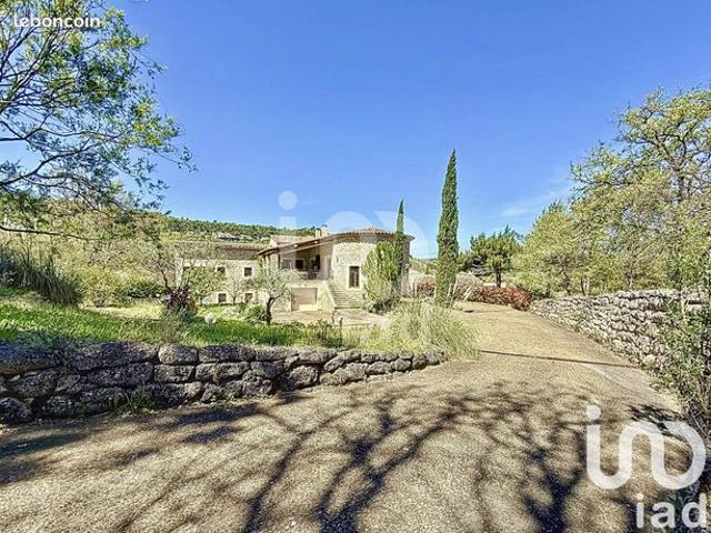 Mas 6 pièces 355 m²