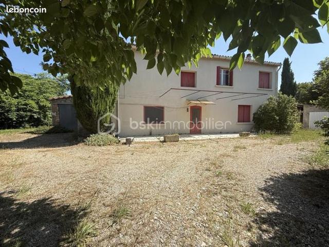 Mas 8 pièces 180 m²