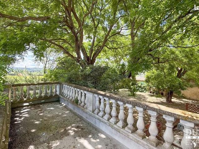 Mas 8 pièces 194 m²