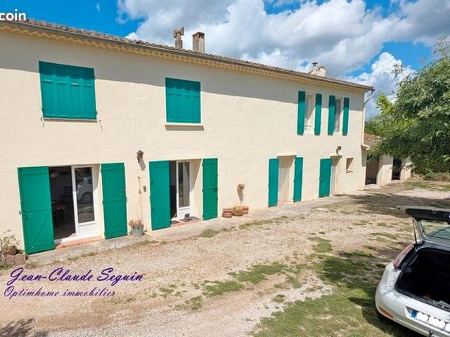 Mas 8 pièces 208 m²