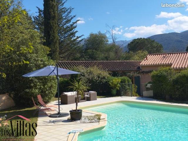 Mas 8 pièces 237 m²