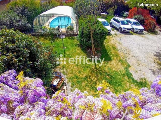 Mas 8 pièces 340 m²