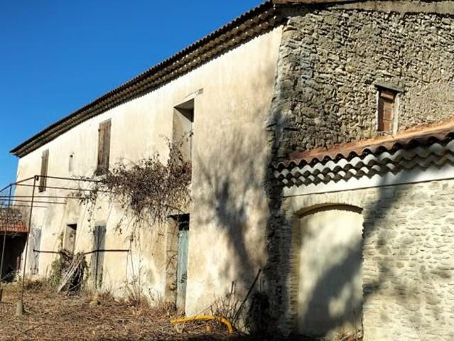 Mas 8 pièces 340 m²