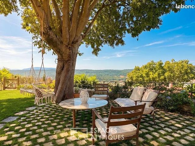 Mas 9 pièces 240 m²