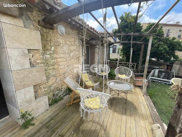 Mas 9 pièces 344 m²