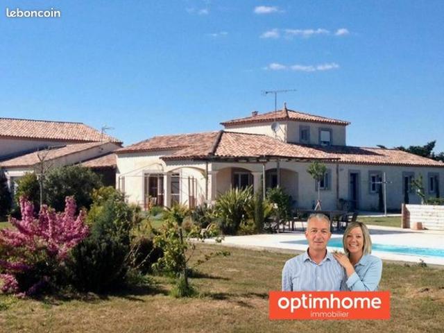 Mas 9 pièces 355 m²