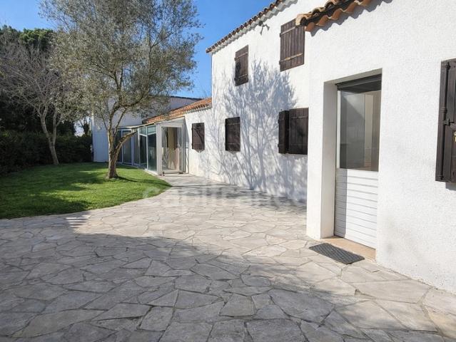 Mas Camargue 170m² – 4 chambres – Terrain 1331m² – Calme