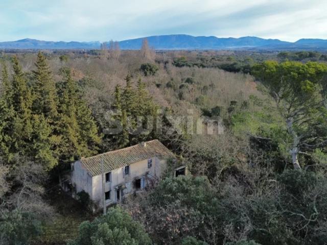 Mas à rénover